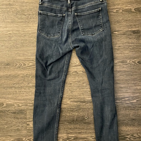 Lucky brand size 27 jeans. - Picture 6 of 6